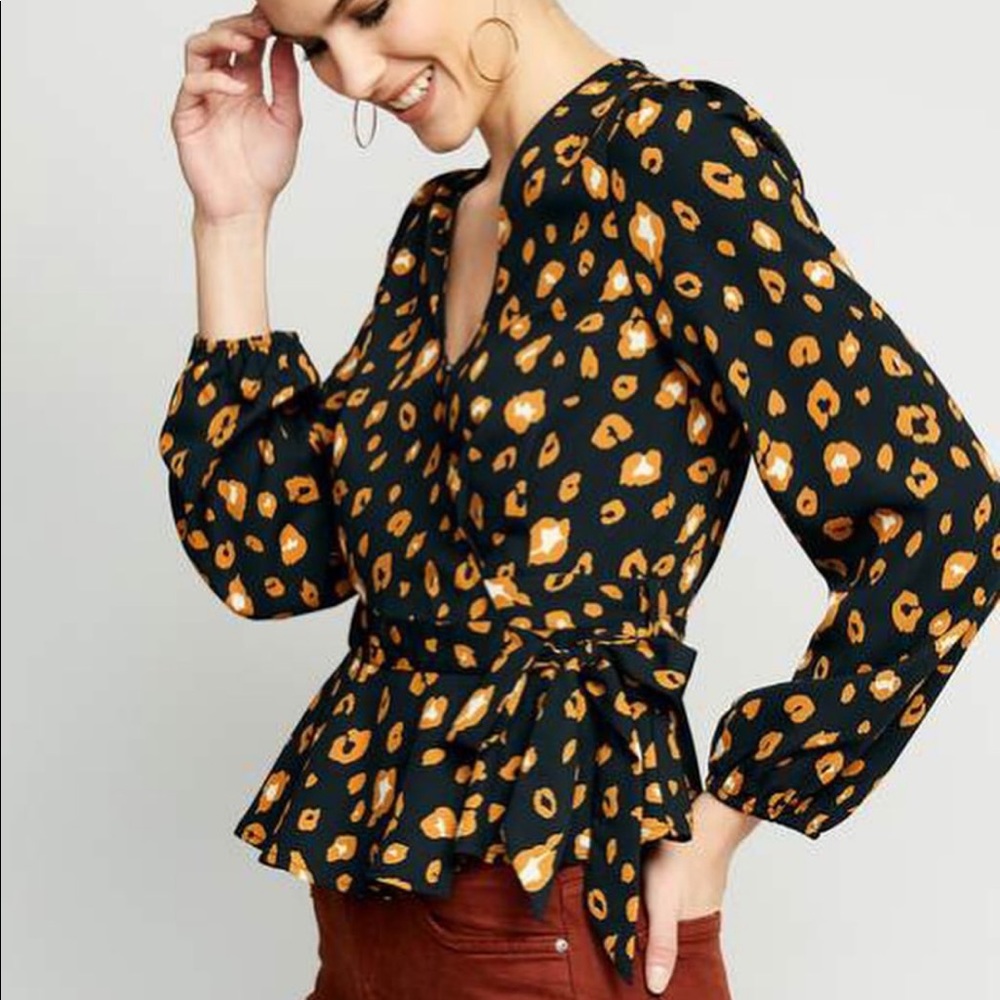 NWT The Good Jane black and gold leopard print